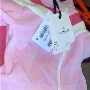 Moncler sweatsuit babyGirl 2T